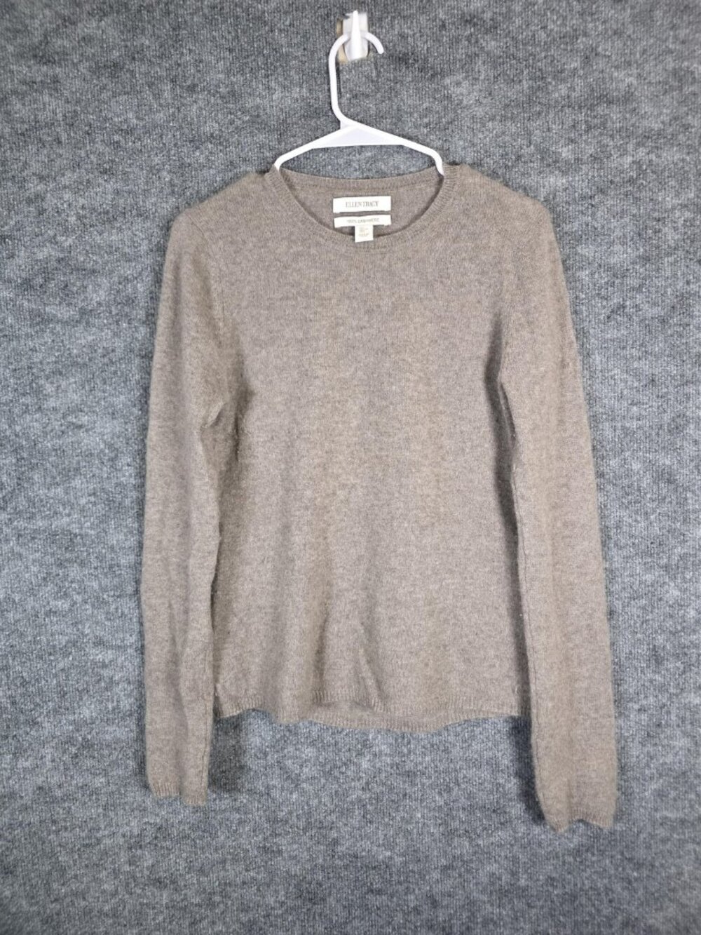Ellen Tracy Sweater Womens Large Beige 100% Cashmere Crewneck Damaged Pilling
